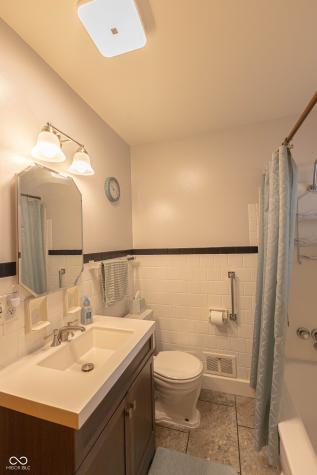 5609 Meadowood Drive Indianapolis IN 46224