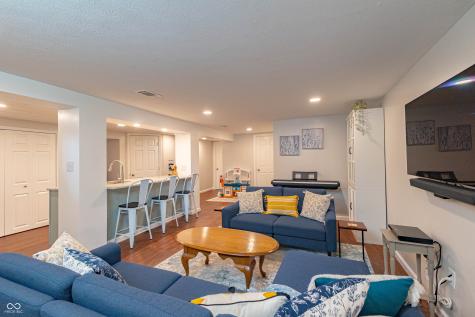 5609 Meadowood Drive Indianapolis IN 46224