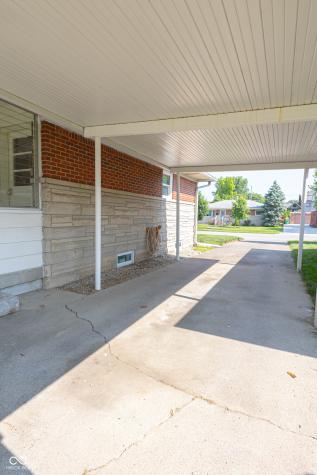 5609 Meadowood Drive Indianapolis IN 46224