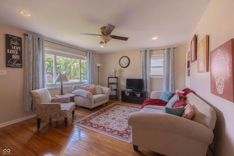 5609 Meadowood Drive Indianapolis IN 46224