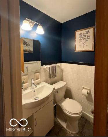 5609 Meadowood Drive Indianapolis IN 46224