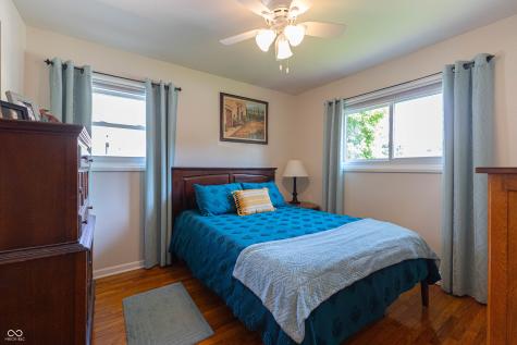 5609 Meadowood Drive Indianapolis IN 46224