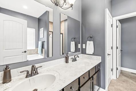 396 Morningside Drive Brownsburg IN 46112