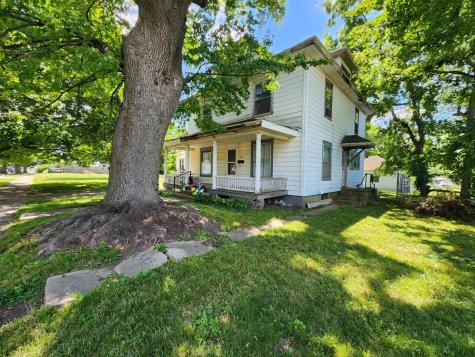 609 E College Street Crawfordsville IN 47933