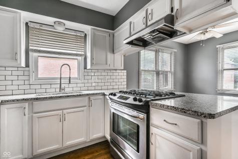 462 E 10th Street Indianapolis IN 46202