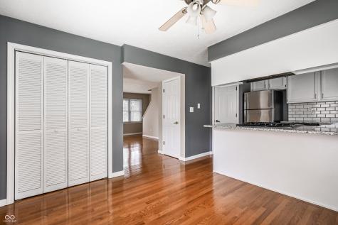 462 E 10th Street Indianapolis IN 46202
