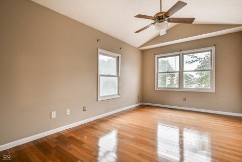462 E 10th Street Indianapolis IN 46202