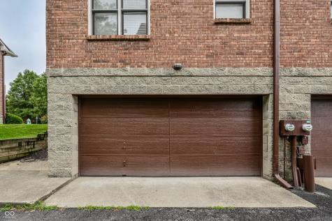 462 E 10th Street Indianapolis IN 46202