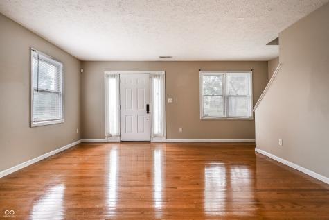 462 E 10th Street Indianapolis IN 46202