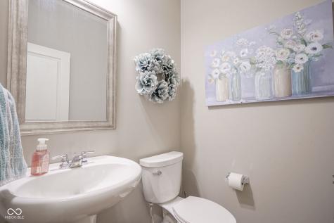 5250 Crabapple Drive Whitestown IN 46075