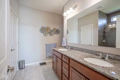 5250 Crabapple Drive Whitestown IN 46075