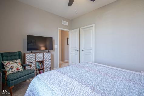 5250 Crabapple Drive Whitestown IN 46075
