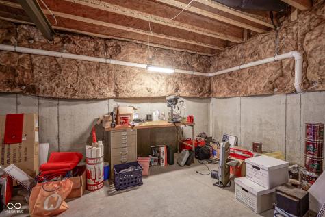 5250 Crabapple Drive Whitestown IN 46075