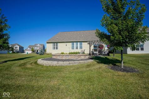 5250 Crabapple Drive Whitestown IN 46075