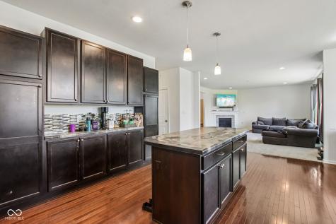 6365 W Riverside Road Mccordsville IN 46055