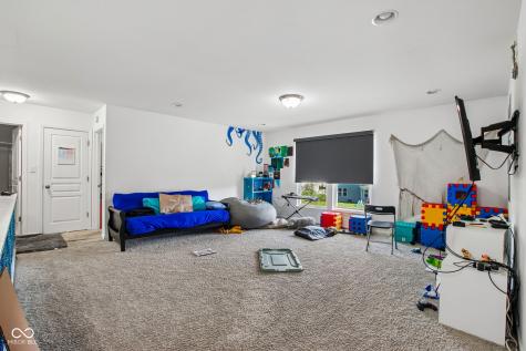 6365 W Riverside Road Mccordsville IN 46055