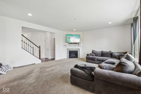 6365 W Riverside Road Mccordsville IN 46055