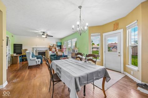 511 Georgetown Road Greenwood IN 46142
