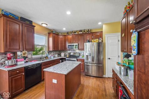 511 Georgetown Road Greenwood IN 46142