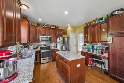 511 Georgetown Road Greenwood IN 46142