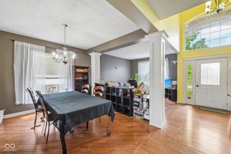 511 Georgetown Road Greenwood IN 46142
