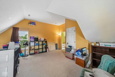 511 Georgetown Road Greenwood IN 46142
