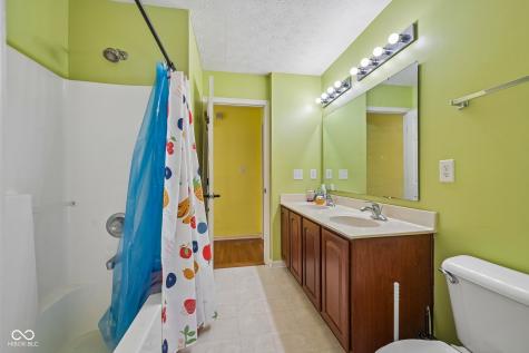 511 Georgetown Road Greenwood IN 46142