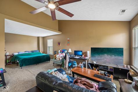 511 Georgetown Road Greenwood IN 46142