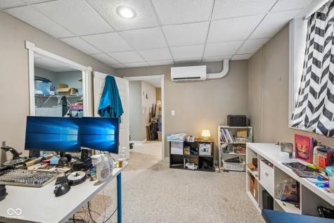 511 Georgetown Road Greenwood IN 46142