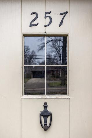 257 W 46th Street Indianapolis IN 46208