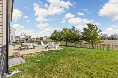 1409 Berry Lake Way Brownsburg IN 46112