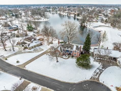 15222 Shoreway East Court Carmel IN 46032
