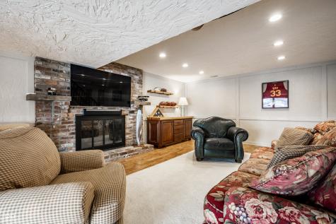 15222 Shoreway East Court Carmel IN 46032