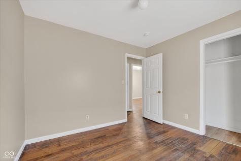 1023 S Worth Avenue Indianapolis IN 46241