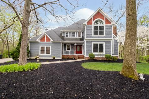 1221 Bur Oak Court Avon IN 46123