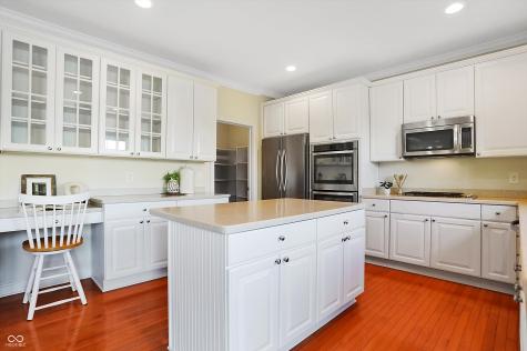 9207 Rocky Cay Court Zionsville IN 46077