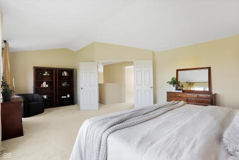 9207 Rocky Cay Court Zionsville IN 46077