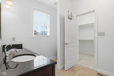 648 E 25th Street Indianapolis IN 46205