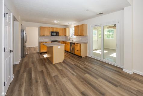 1225 Dale Hollow Drive Indianapolis IN 46229