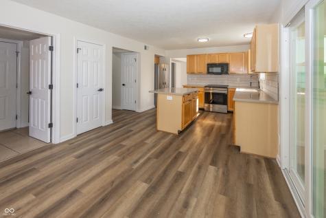 1225 Dale Hollow Drive Indianapolis IN 46229