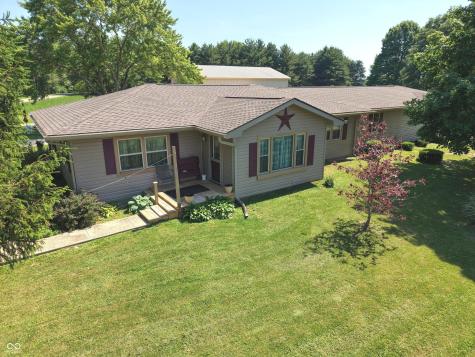 808 N 700 E Franklin IN 46131