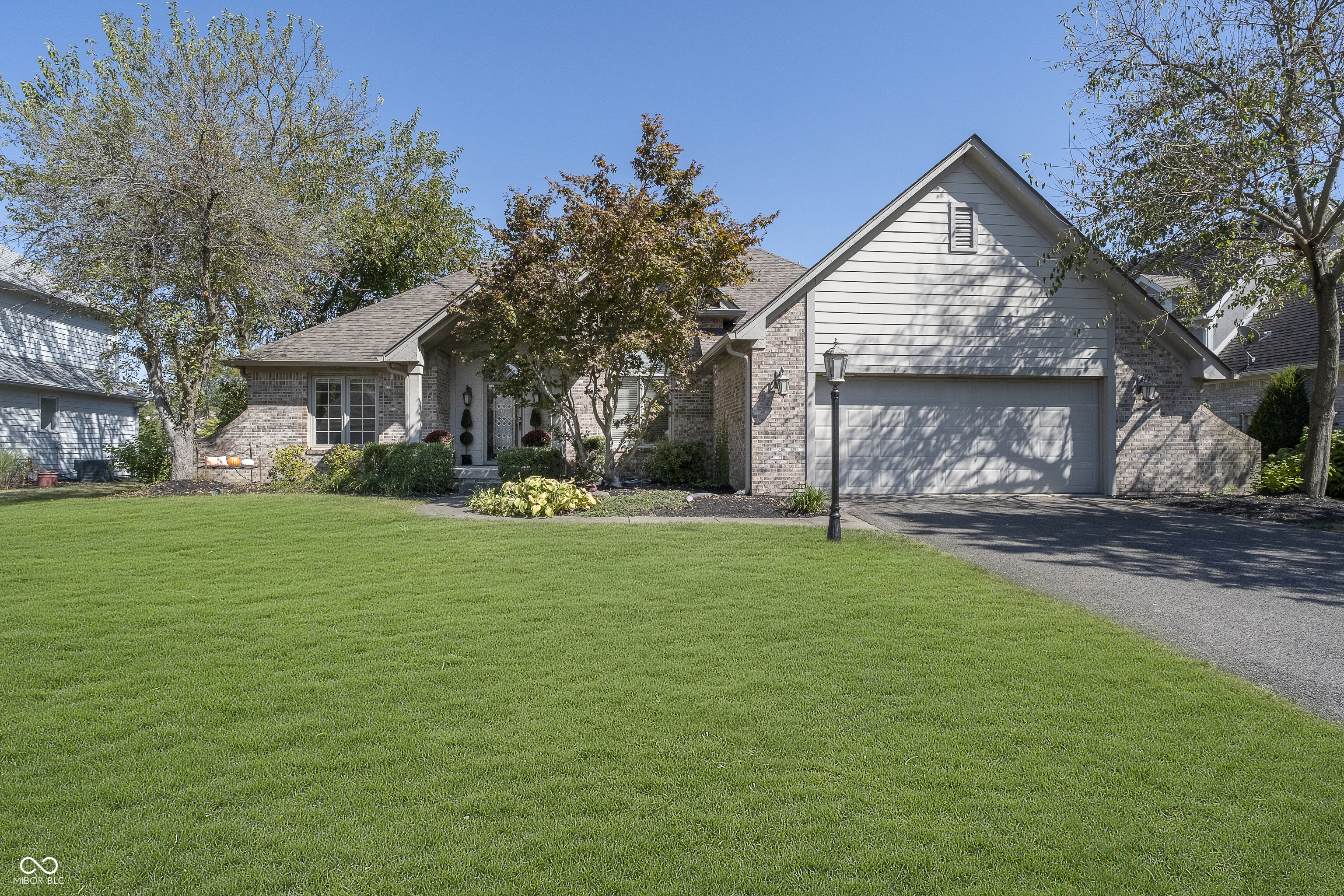 11697 Whisper Bay Court Carmel IN 46033