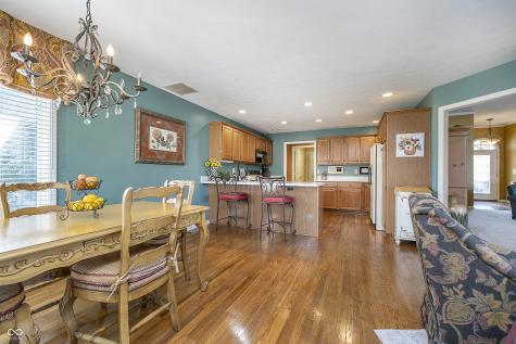 11697 Whisper Bay Court Carmel IN 46033