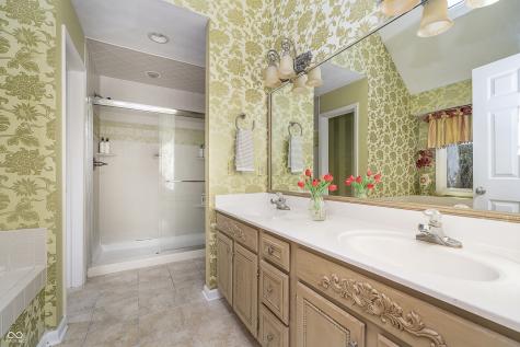 11697 Whisper Bay Court Carmel IN 46033