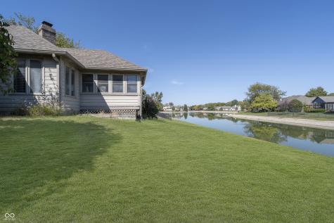 11697 Whisper Bay Court Carmel IN 46033