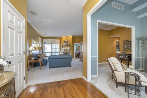 11697 Whisper Bay Court Carmel IN 46033