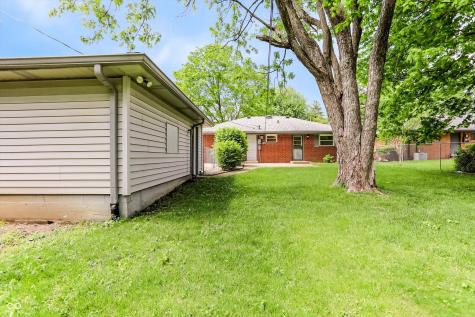 621 S 4th Avenue Beech Grove IN 46107