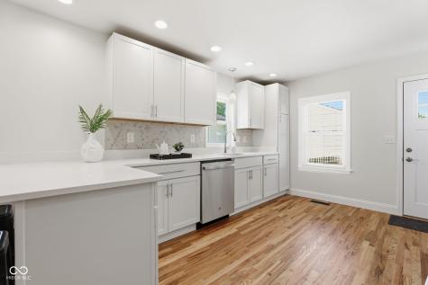 5018 Primrose Avenue Indianapolis IN 46205