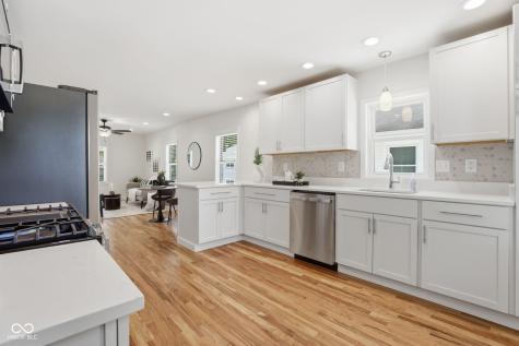 5018 Primrose Avenue Indianapolis IN 46205