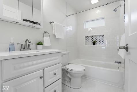 5018 Primrose Avenue Indianapolis IN 46205